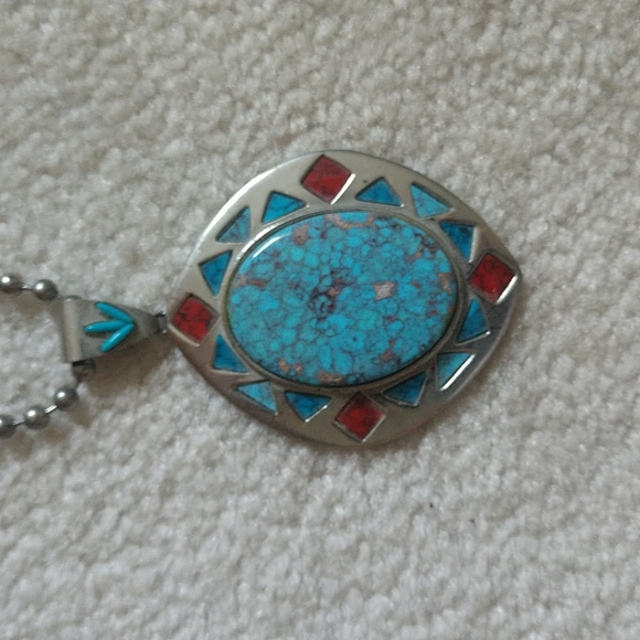 Stone and metal pendant with 925 silver chain - Picture 2 of 6